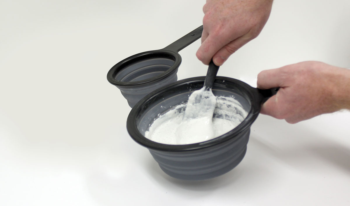 Plaster Mixing Set - Plaster can't be washed down the drain, so the non-stick material of the Plaster Mixing Set ensures simple cleanup and is durable for continual